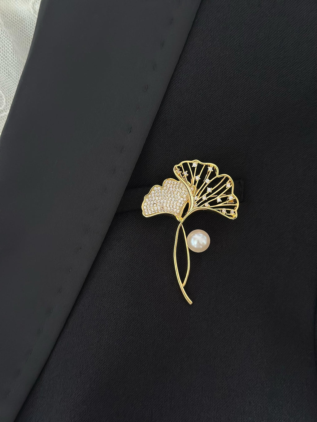 Golden Ginkgo Leaf Brooch: Pearl Accent - Elegant Handmade Pin Gift for Mom