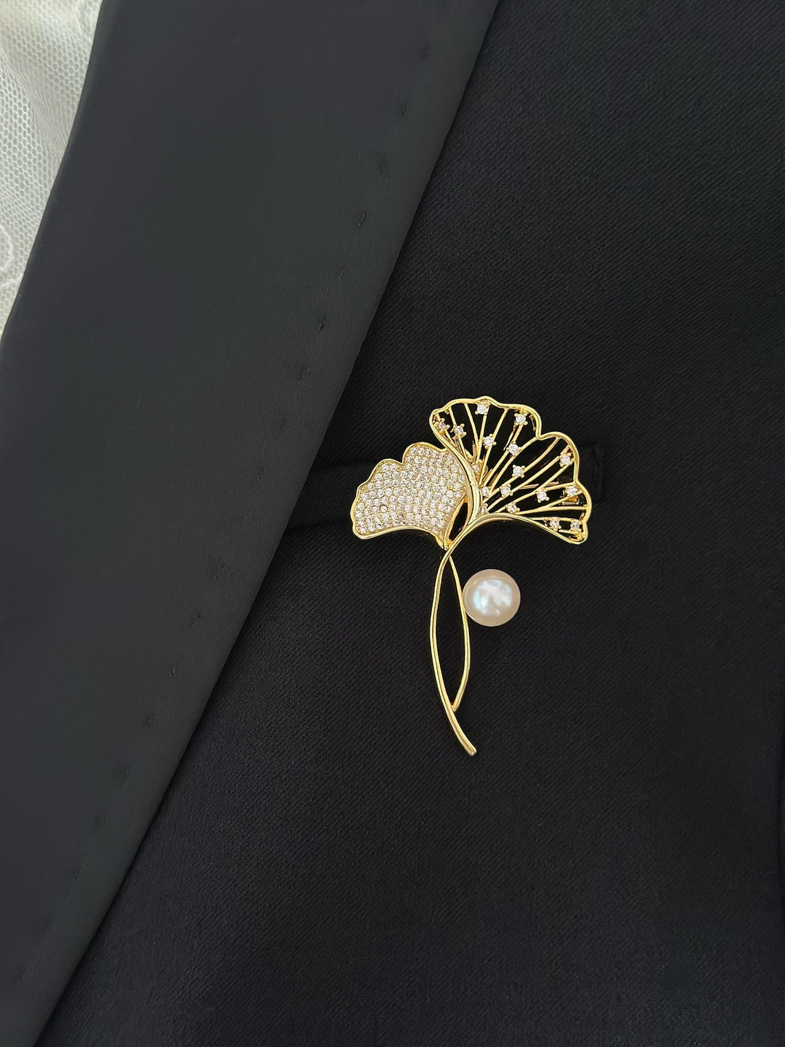 Golden Ginkgo Leaf Brooch: Pearl Accent - Elegant Handmade Pin Gift for Mom